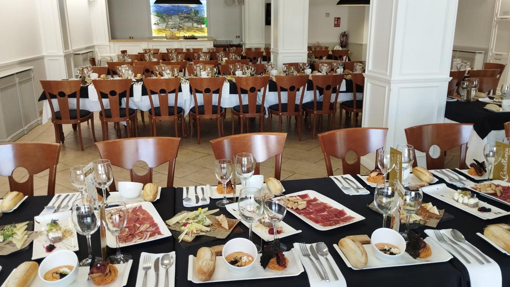 Pension Restaurante Casablanca Torreperogil Ngoại thất bức ảnh