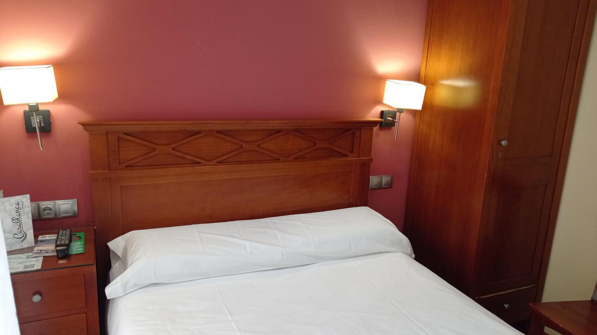Pension Restaurante Casablanca Torreperogil Phòng bức ảnh