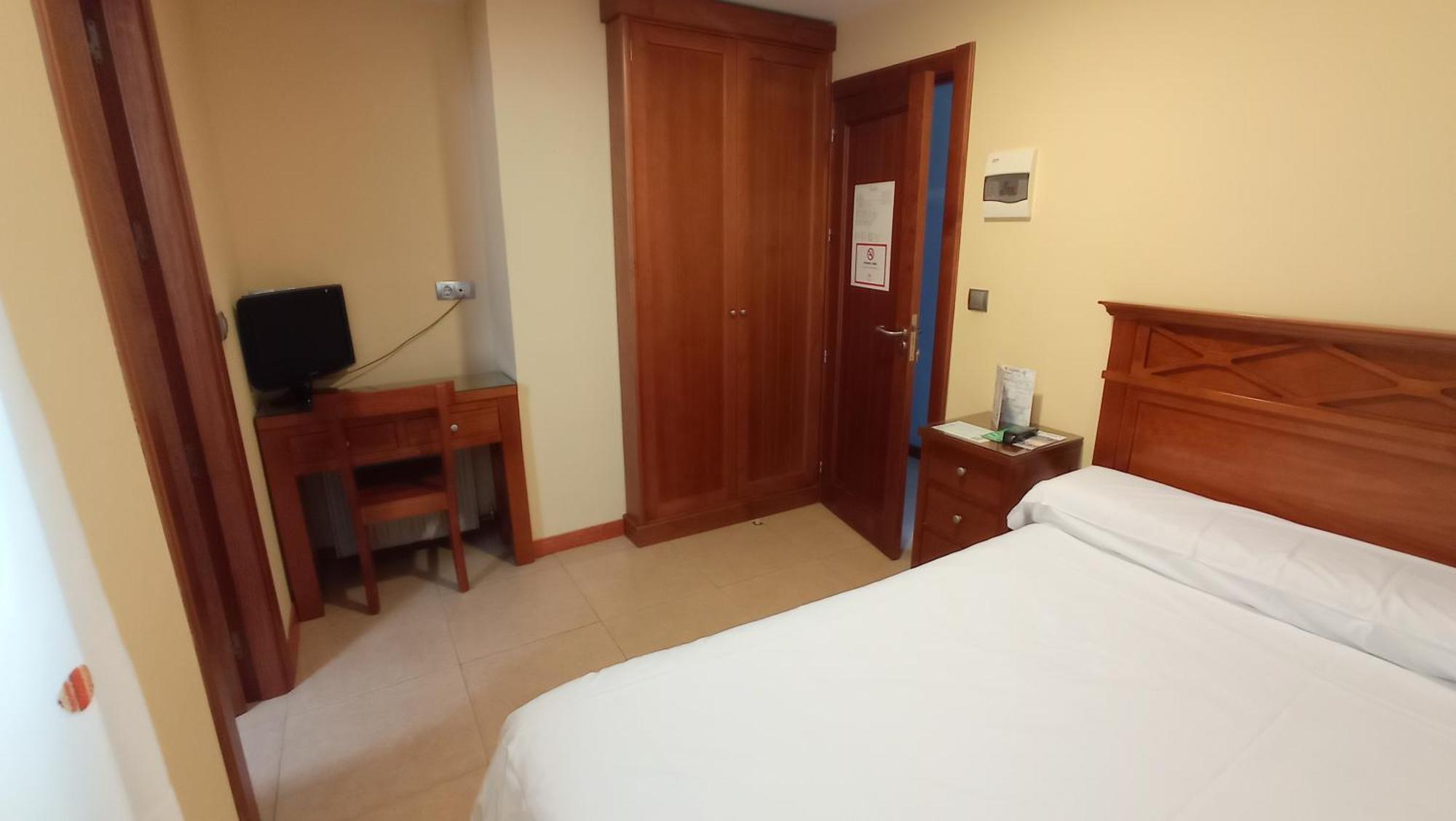 Pension Restaurante Casablanca Torreperogil Phòng bức ảnh