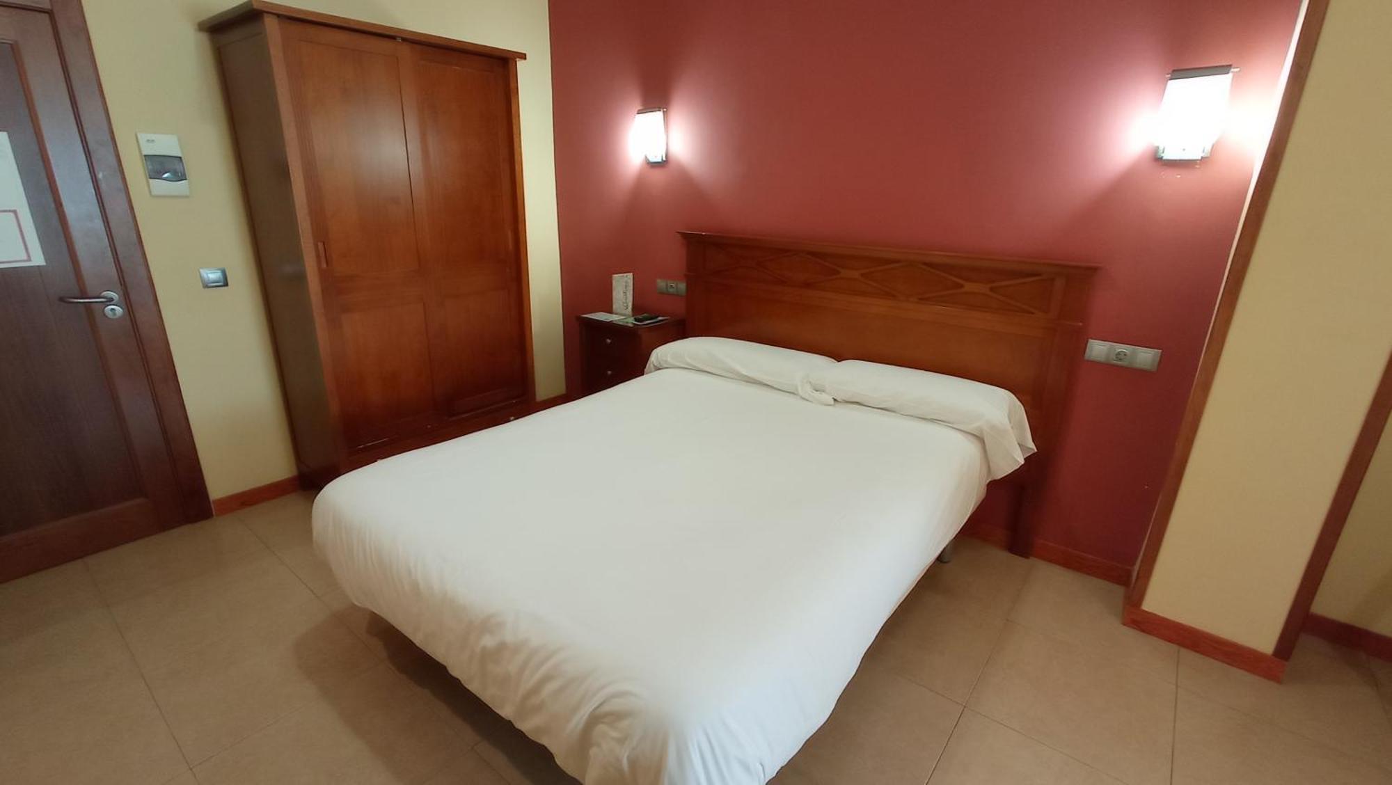 Pension Restaurante Casablanca Torreperogil Phòng bức ảnh