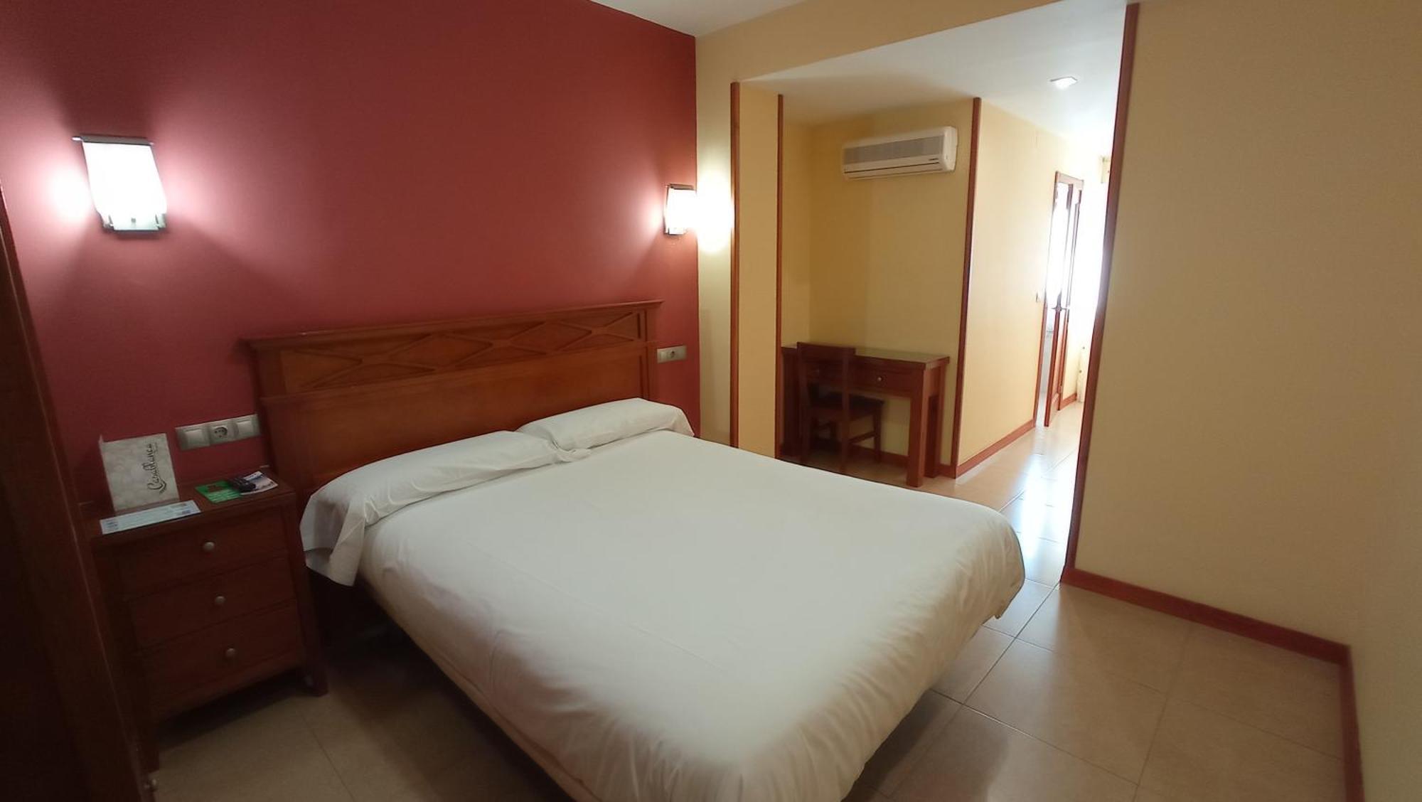 Pension Restaurante Casablanca Torreperogil Phòng bức ảnh