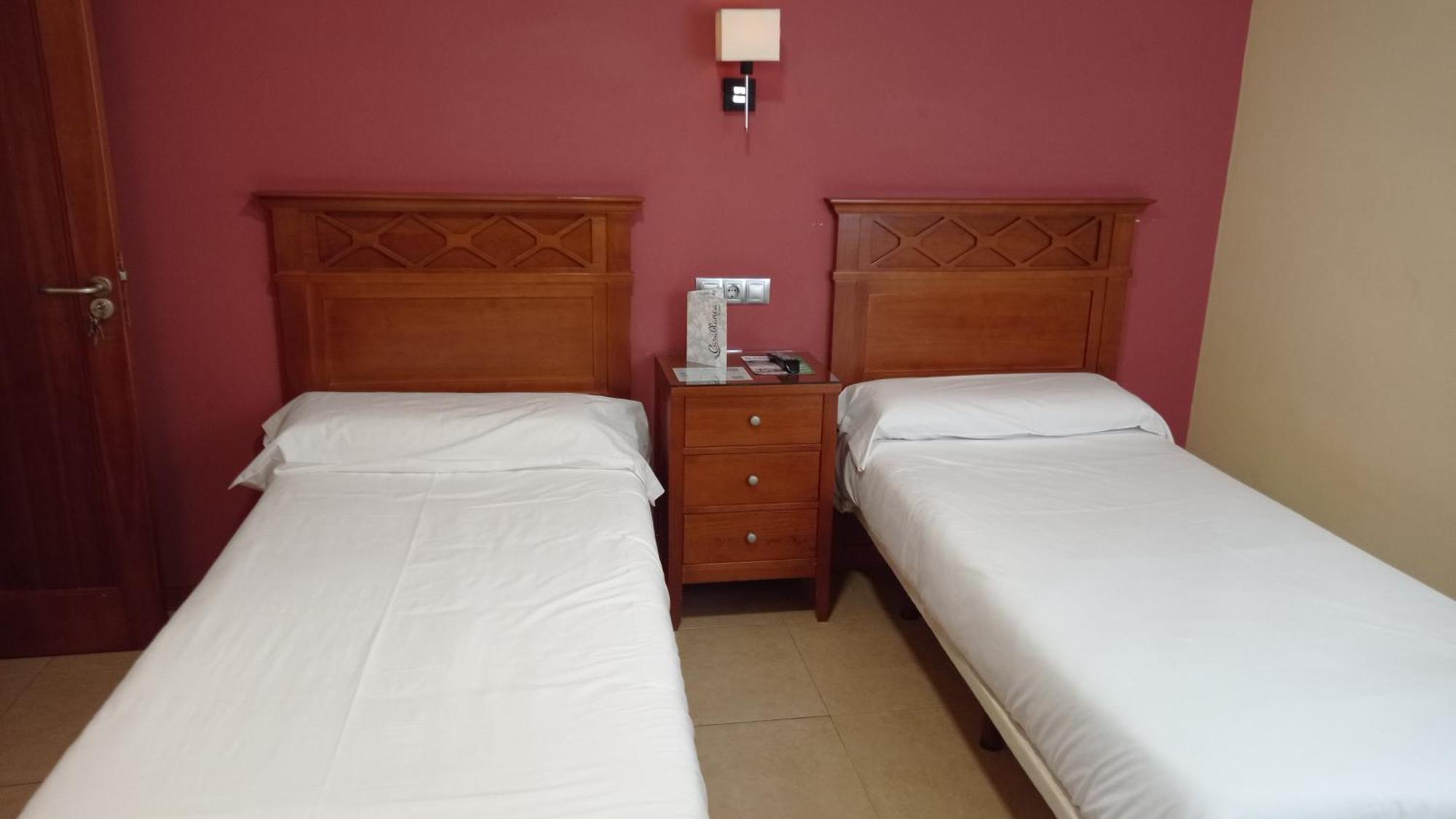 Pension Restaurante Casablanca Torreperogil Phòng bức ảnh