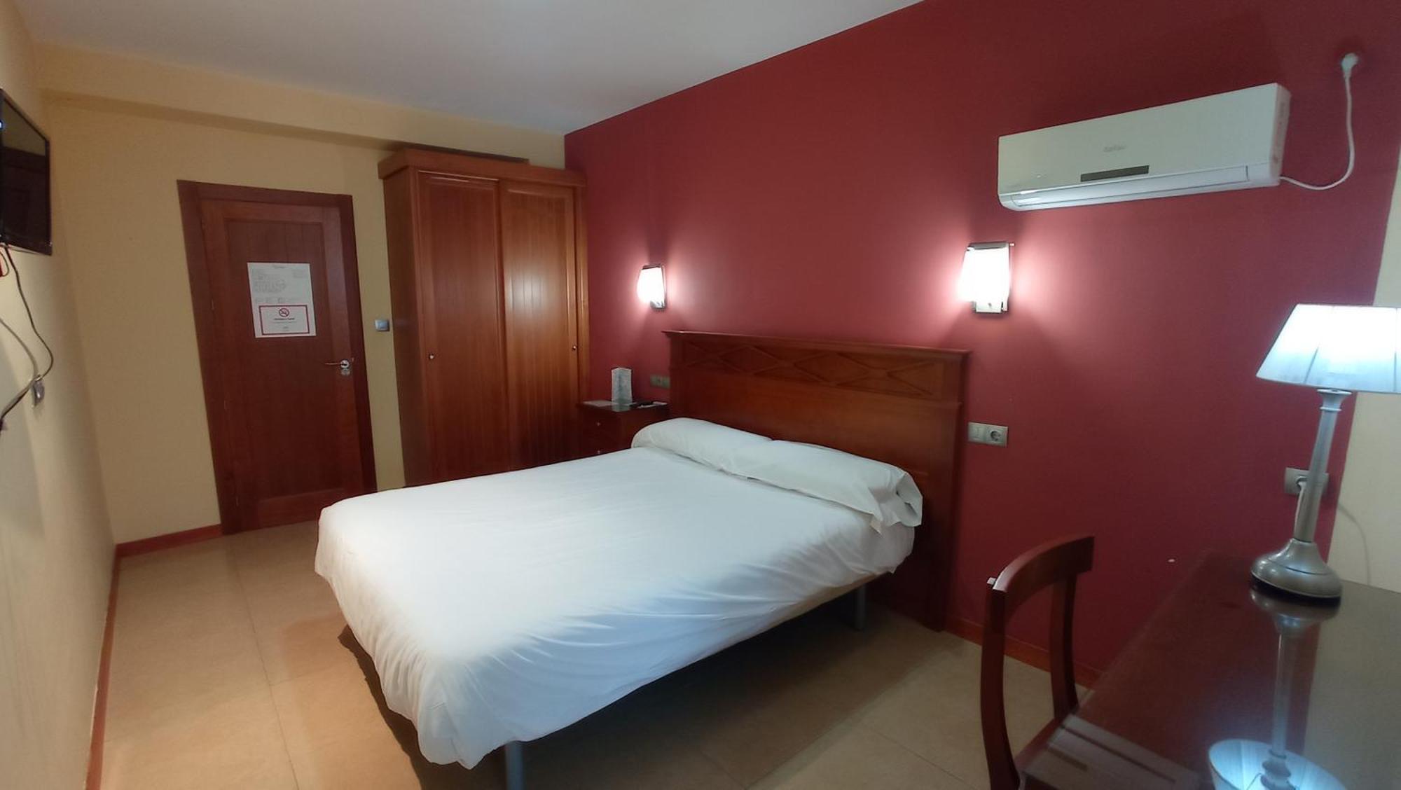 Pension Restaurante Casablanca Torreperogil Phòng bức ảnh