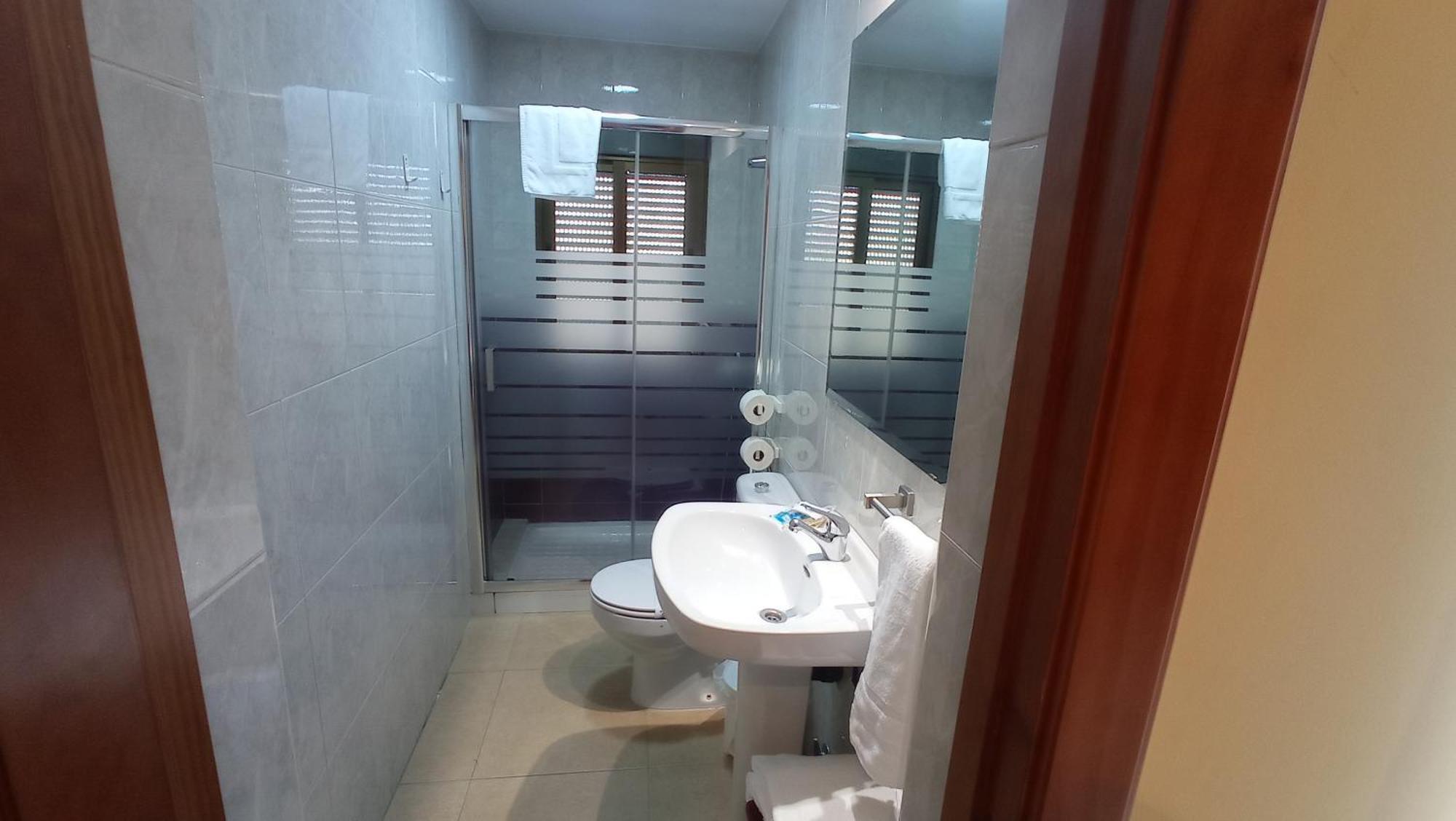 Pension Restaurante Casablanca Torreperogil Phòng bức ảnh